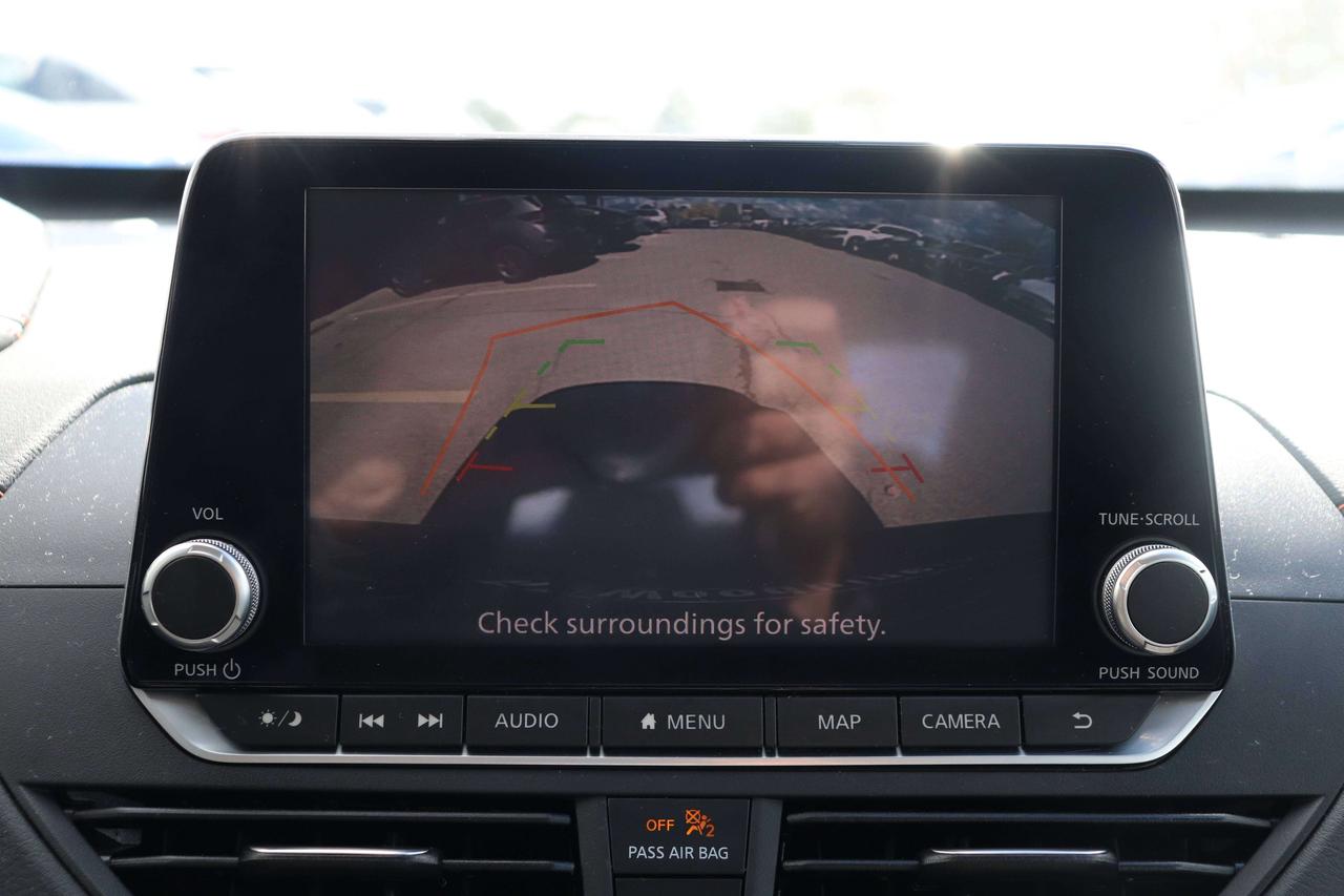 2021 Nissan Altima SR AWD  OFF LEASE  REMOTE START  REAR CAM SUNROOF Photo