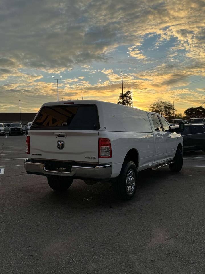2020 RAM 2500 Big Horn 4x4 Crew Cab 8' Box Photo