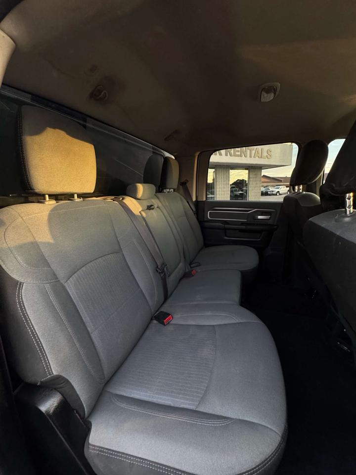 2020 RAM 2500 Big Horn 4x4 Crew Cab 8' Box Photo