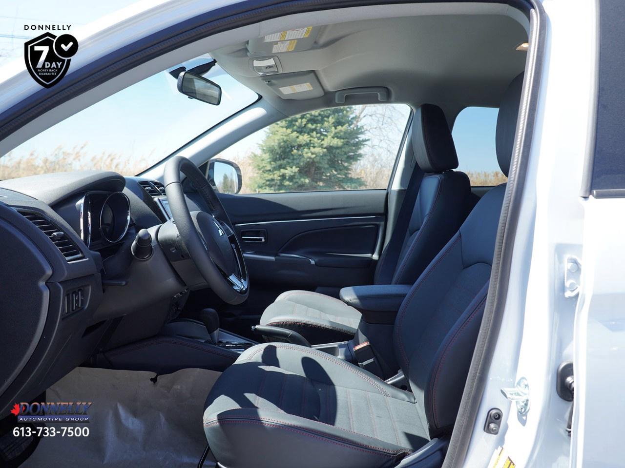 2027 Mitsubishi RVR SEL AWC Photo