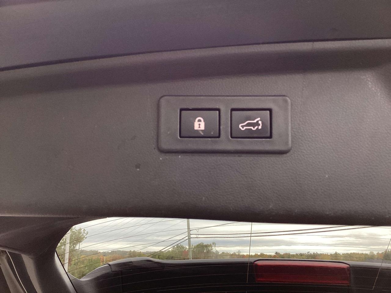 2024 Subaru Outback Touring Photo