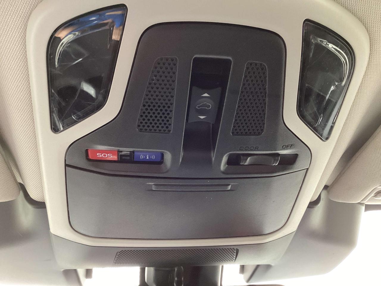 2024 Subaru Outback Touring Photo