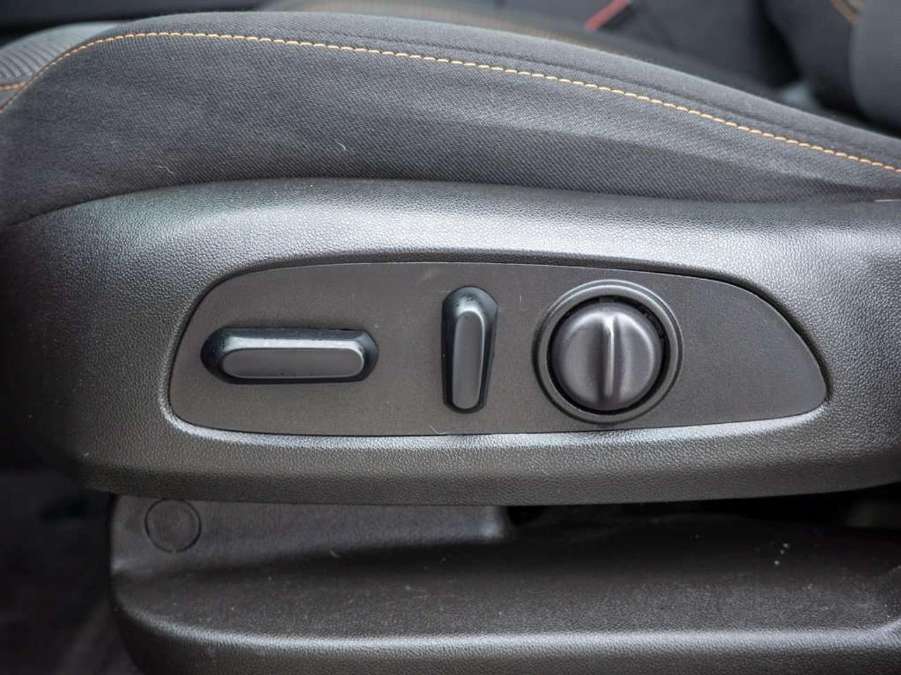 2021 Chevrolet Traverse LT Cloth - 3rd Row Seat   Power Driver Seat Photo