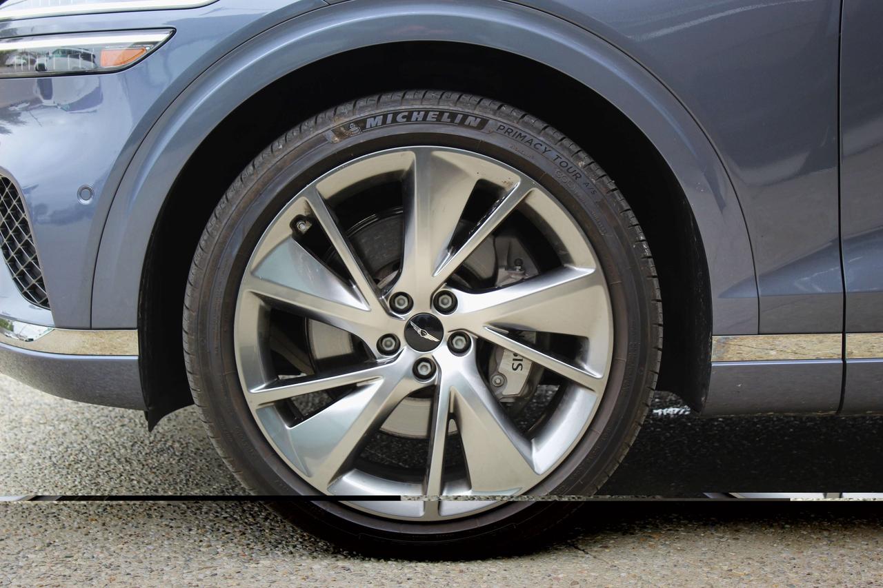 2026 Genesis GV70 2.5T Advanced Photo
