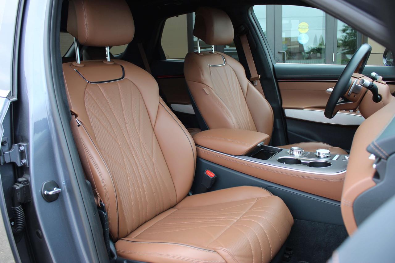 2026 Genesis GV70 2.5T Advanced Photo
