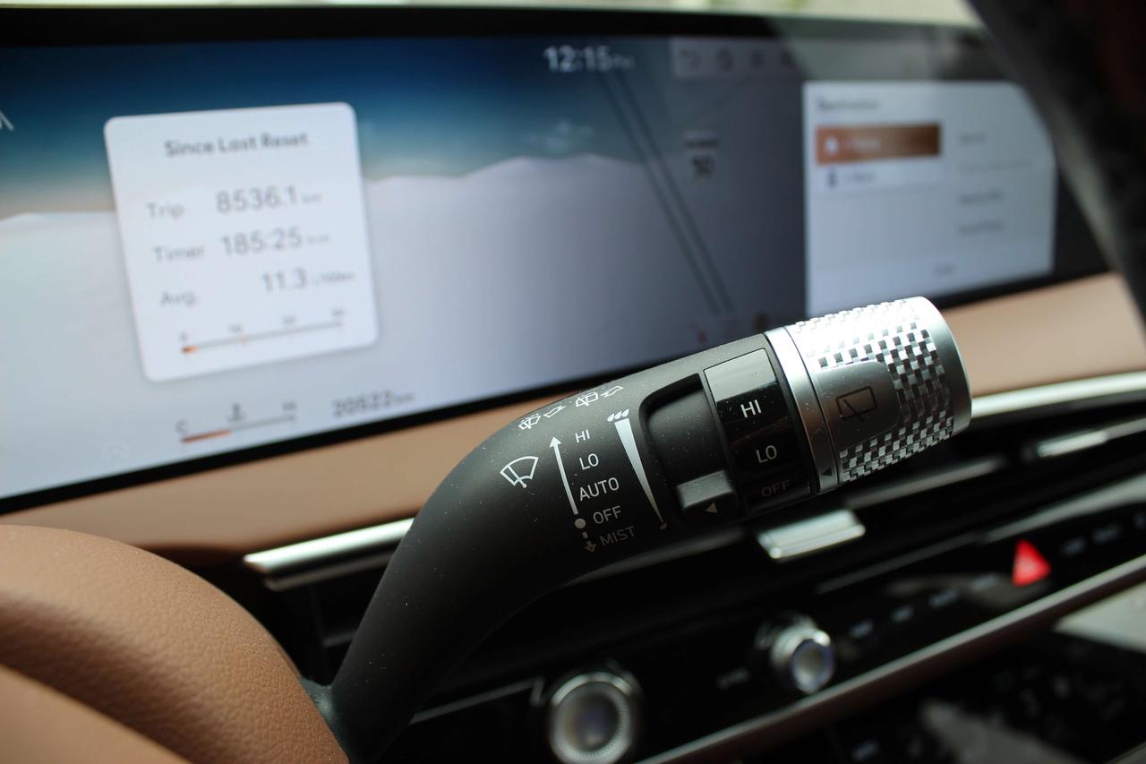 2026 Genesis GV70 2.5T Advanced Photo