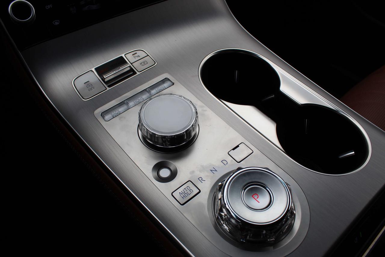 2026 Genesis GV70 2.5T Advanced Photo