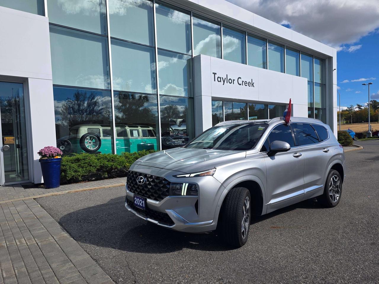2021 Hyundai Santa Fe Ultimate Calligraphy Photo