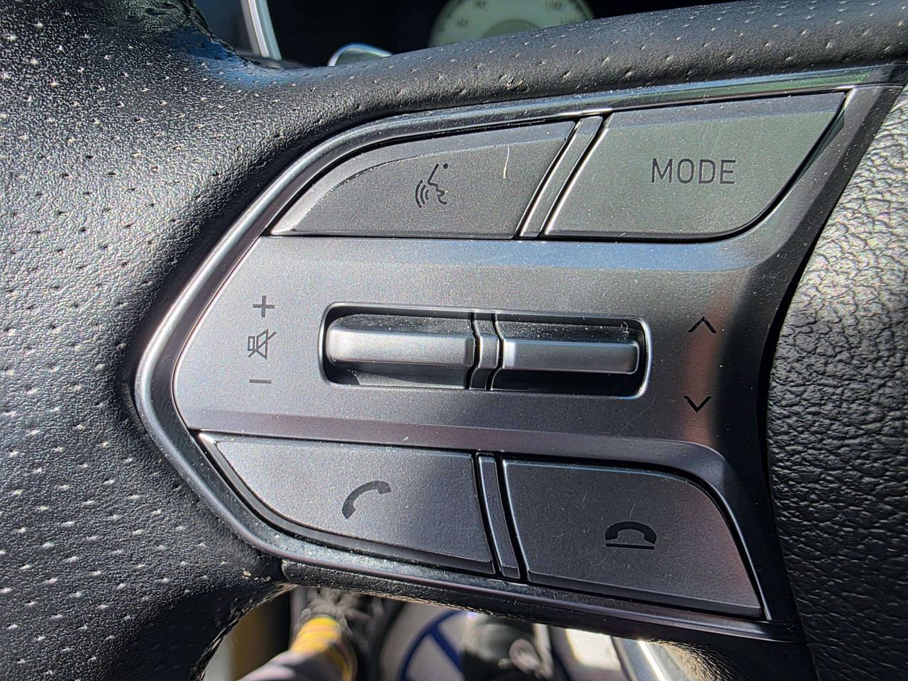2021 Hyundai Santa Fe Ultimate Calligraphy Photo