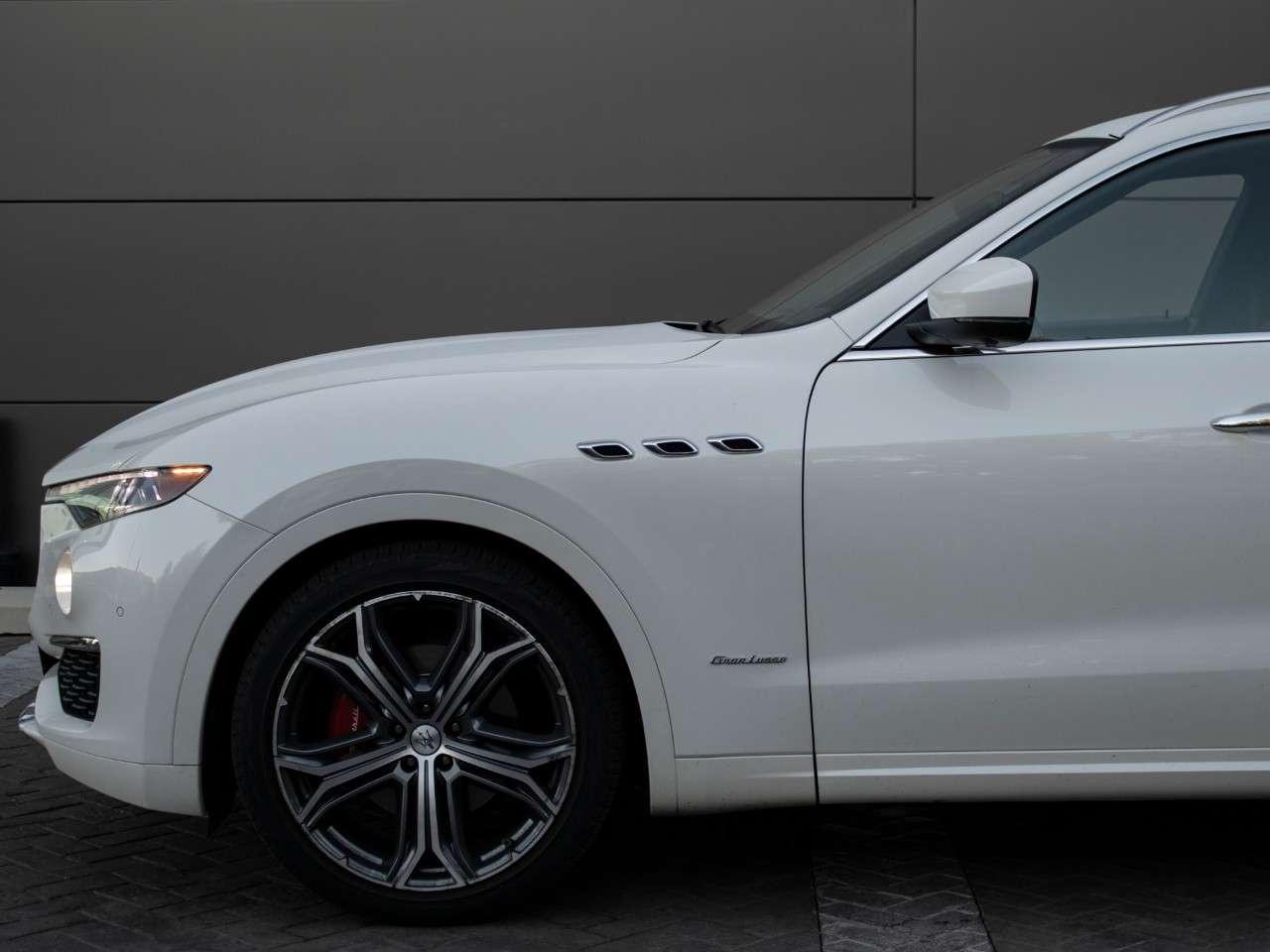 2021 Maserati Levante GranLusso 3.0L Photo5