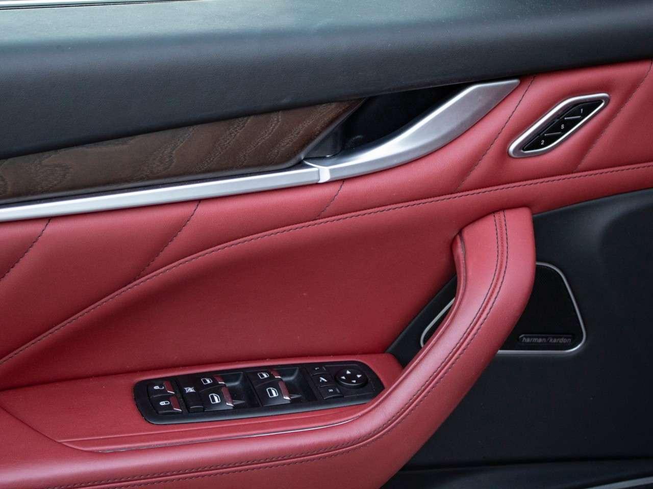 2021 Maserati Levante GranLusso 3.0L Photo