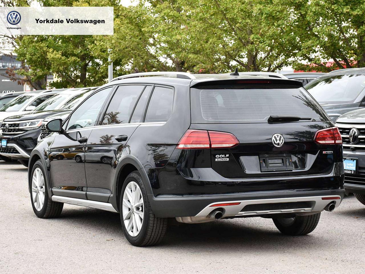 2019 Volkswagen Golf Alltrack 4Motion Photo