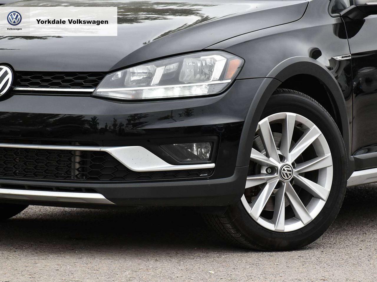 2019 Volkswagen Golf Alltrack 4Motion Photo