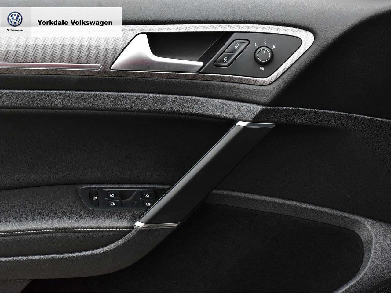 2019 Volkswagen Golf Alltrack 4Motion Photo