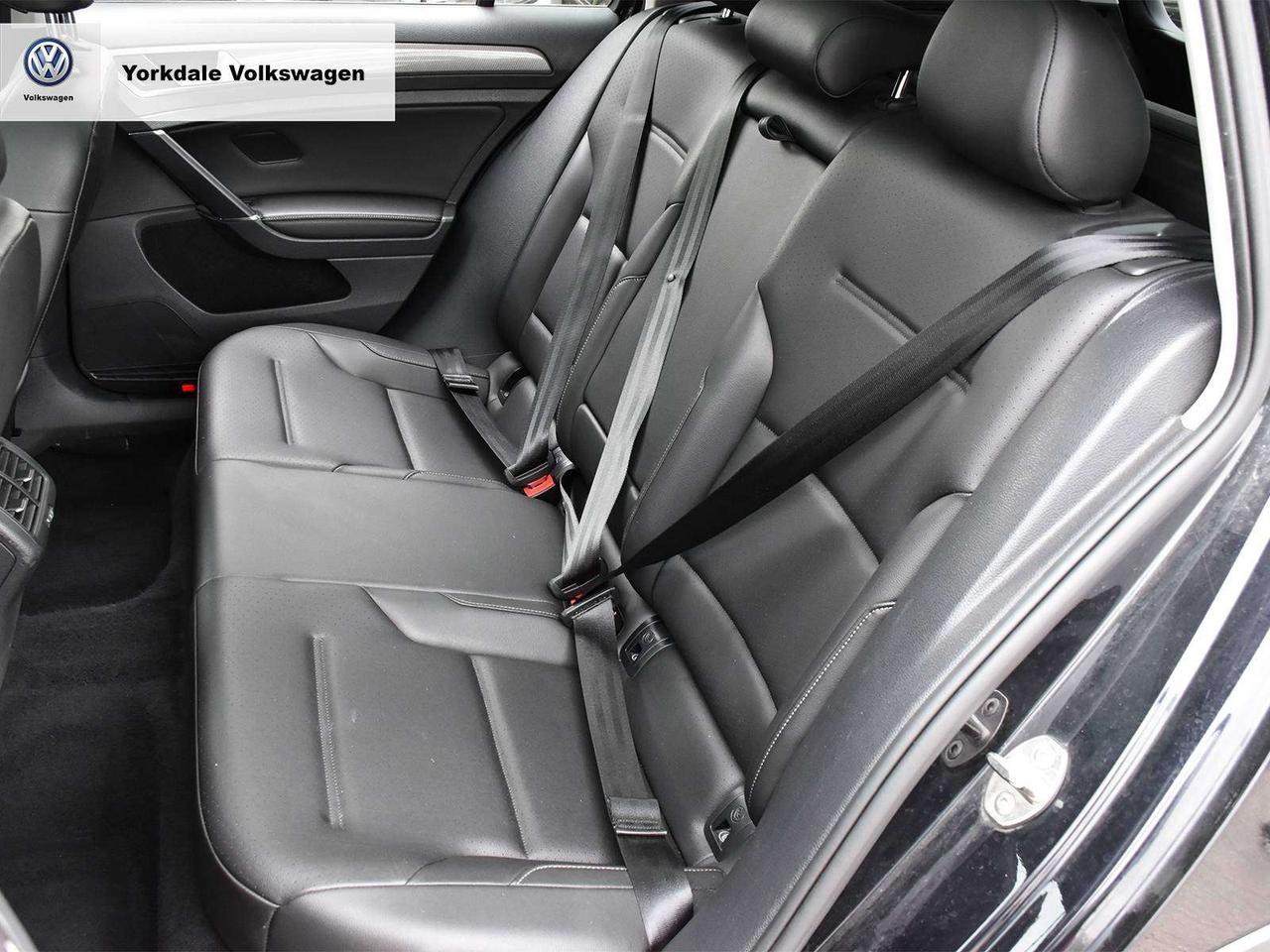 2019 Volkswagen Golf Alltrack 4Motion Photo
