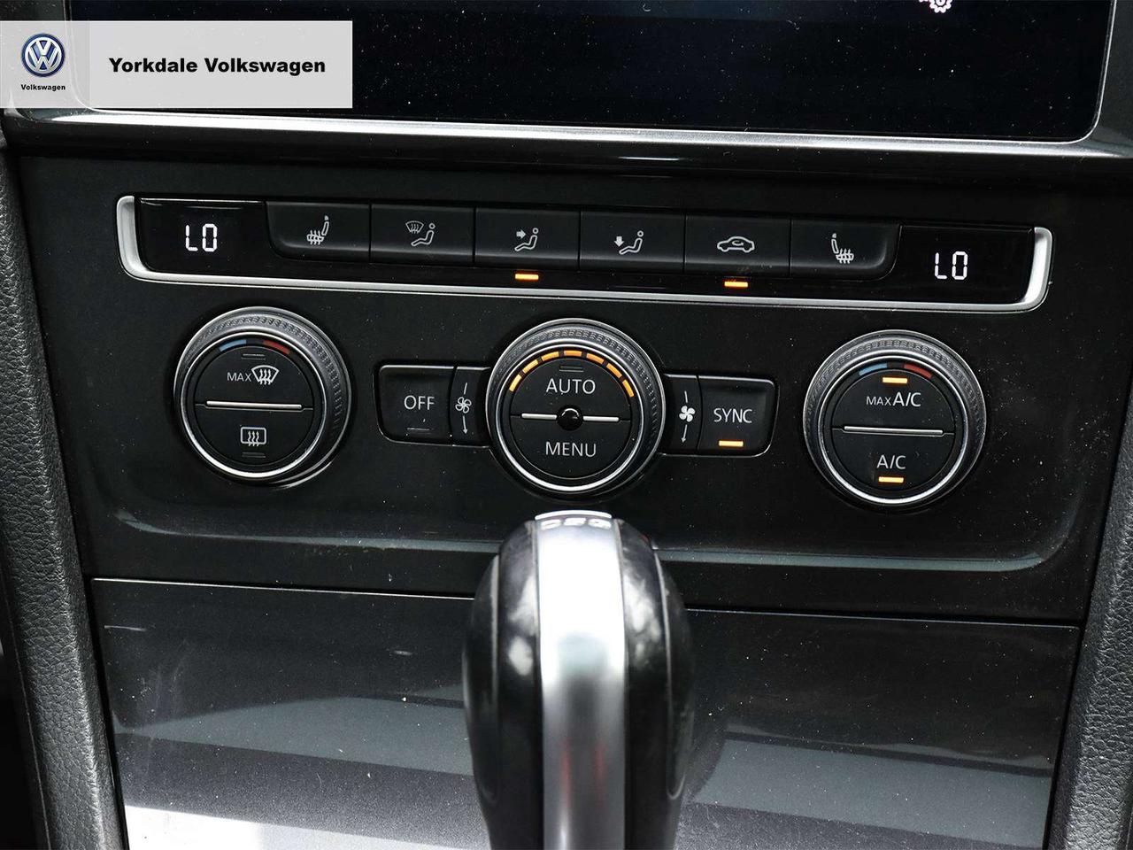 2019 Volkswagen Golf Alltrack 4Motion Photo