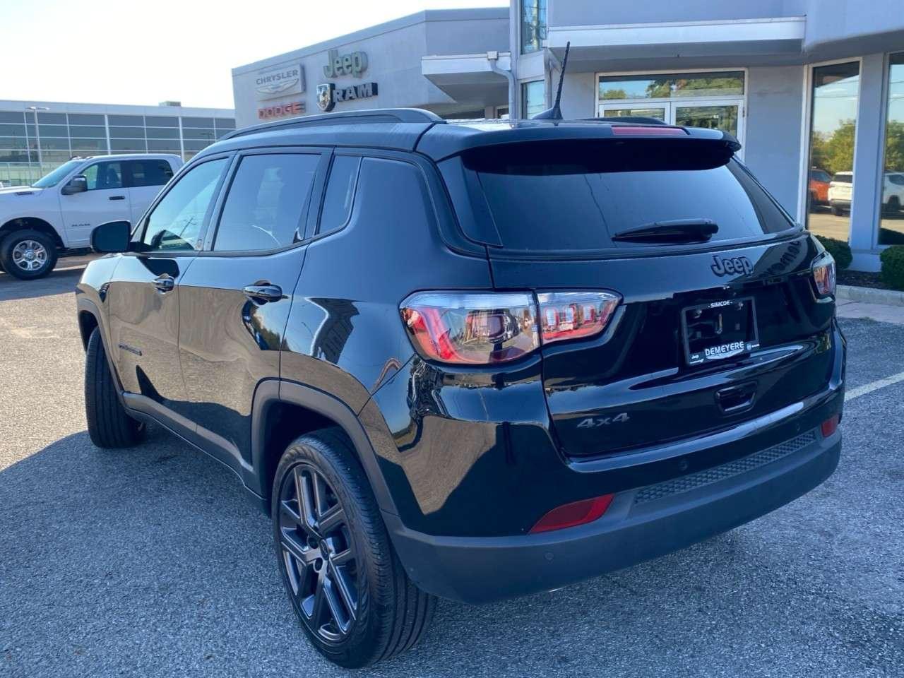 2026 Jeep Compass Limited 4X4 Photo2