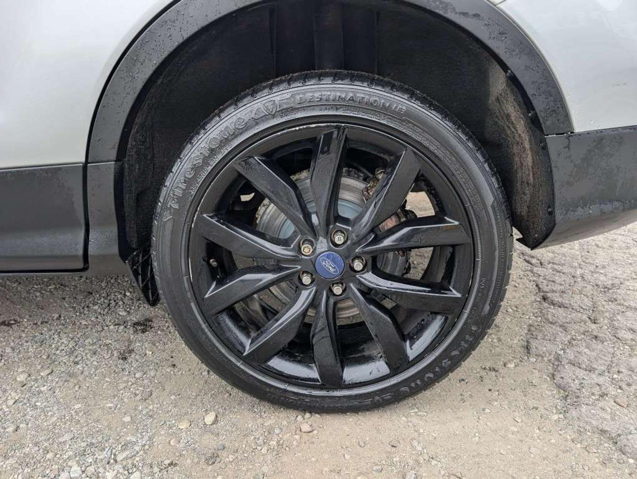 2017 Ford Escape SE   CAMERA   HTD SEATS Photo
