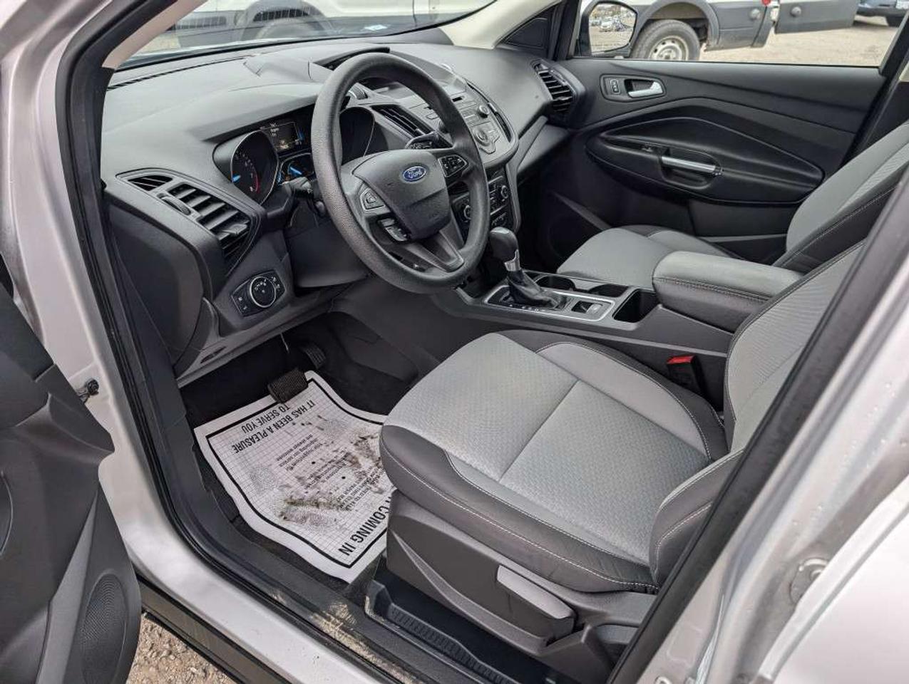 2017 Ford Escape SE   CAMERA   HTD SEATS Photo