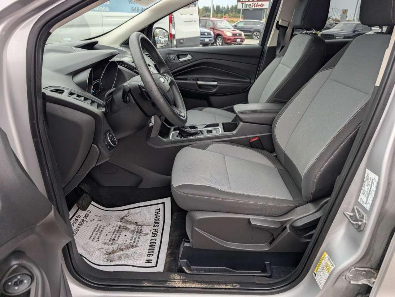 2017 Ford Escape SE   CAMERA   HTD SEATS Photo