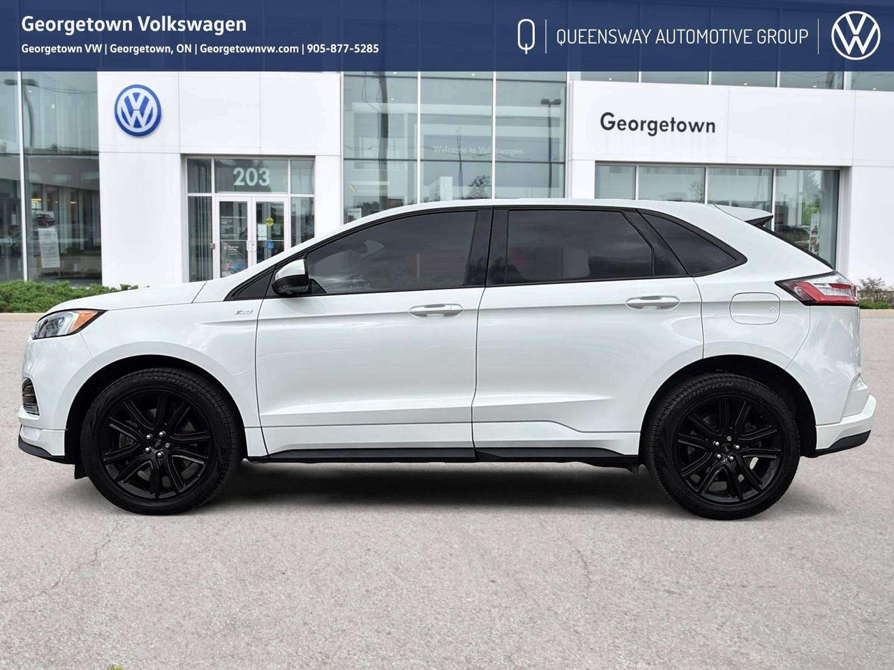2022 Ford Edge ST Line Photo