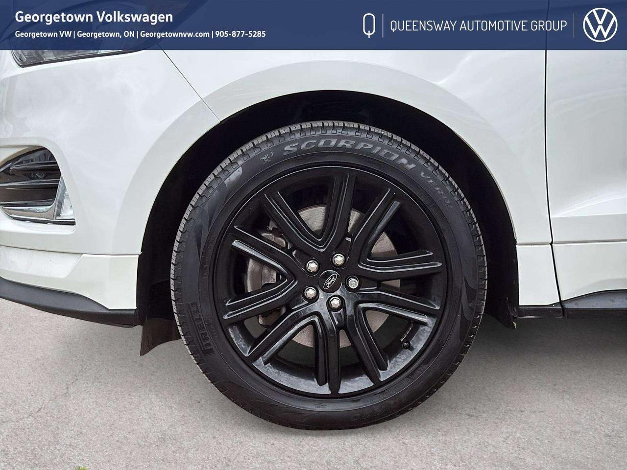 2022 Ford Edge ST Line Photo