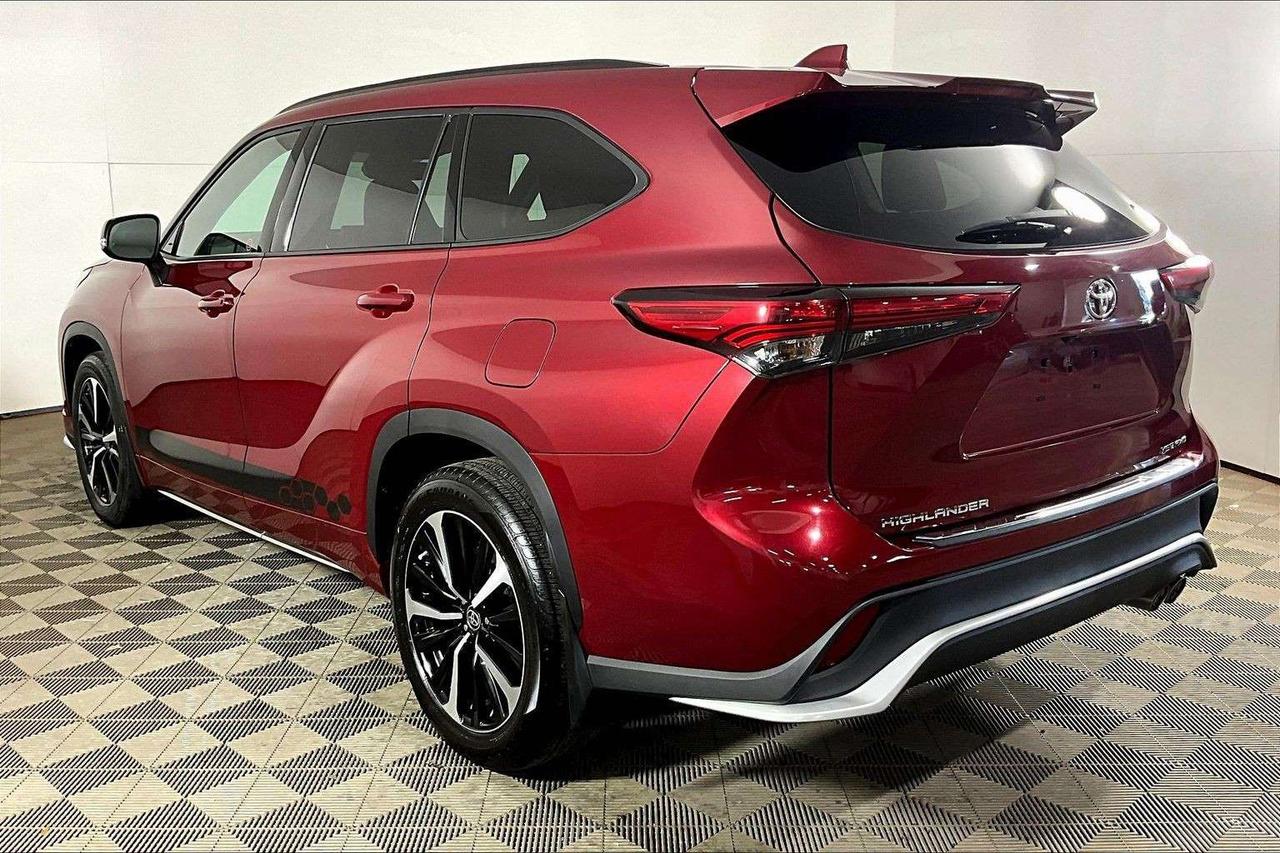 2021 Toyota Highlander XSE AWD Photo