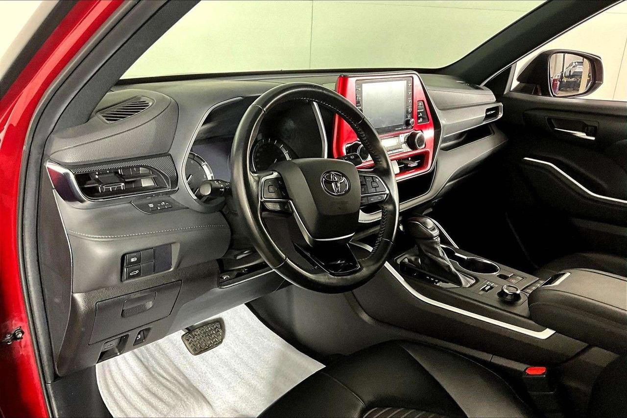 2021 Toyota Highlander XSE AWD Photo