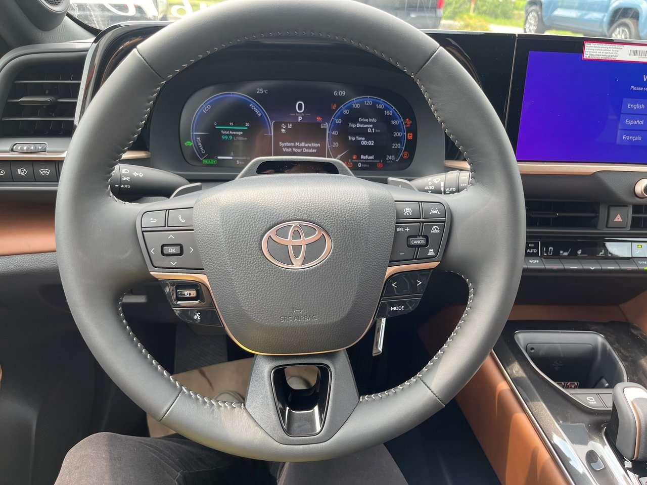 2026 Toyota Crown Signia Limited PUDDLE LAMPS   DRIVER MONITOR CAMERA   PANORAMIC VIEW MONITOR   WIRELESS CARPLAY/ANDROID AUTO Photo