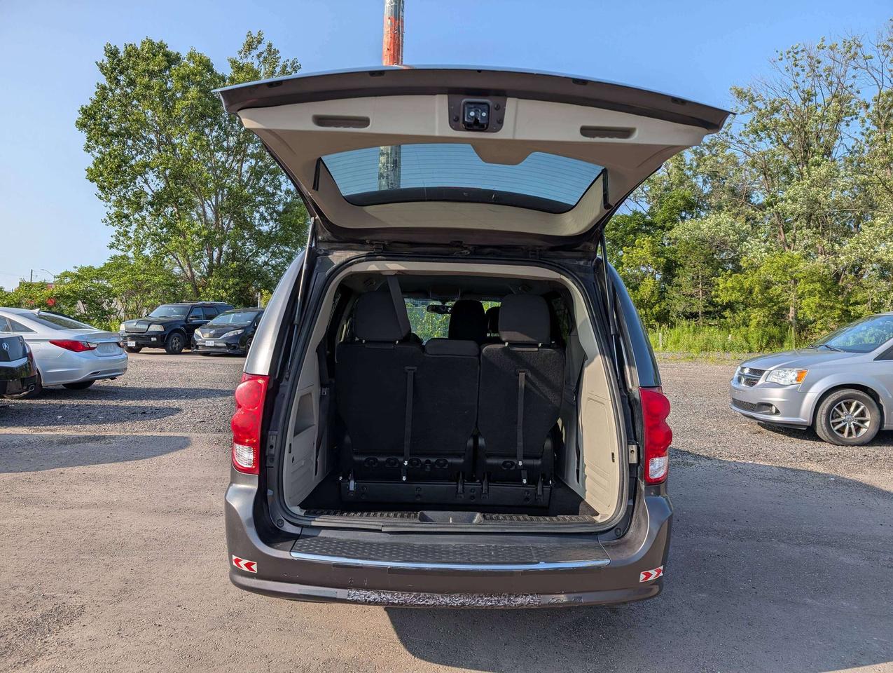 2018 Dodge Grand Caravan CANADA VALUE PACKAGE Photo