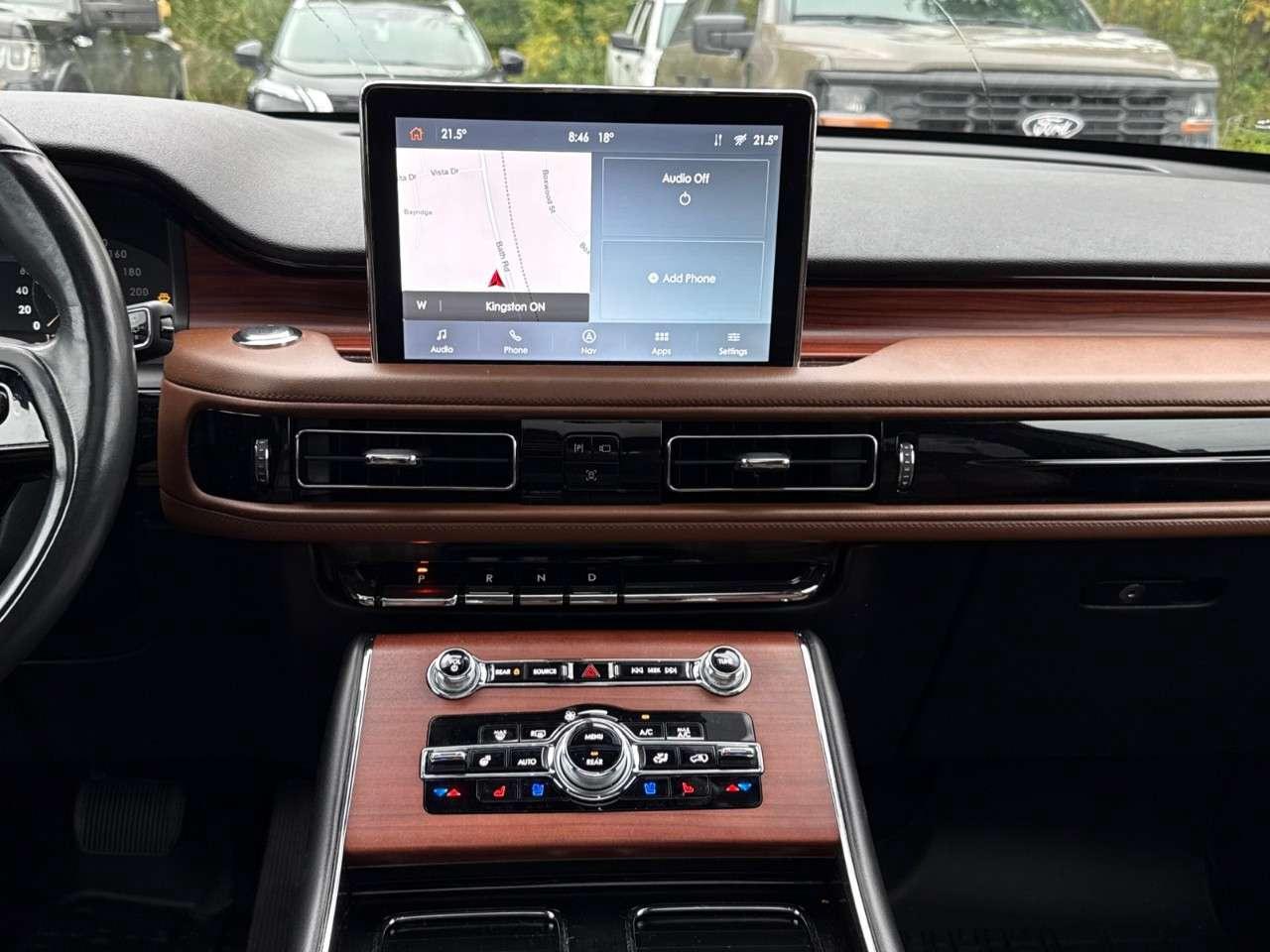 2023 Lincoln Aviator RESERVE   TOW PKG   PERFECT POSITION SEATS   ILLUM Photo