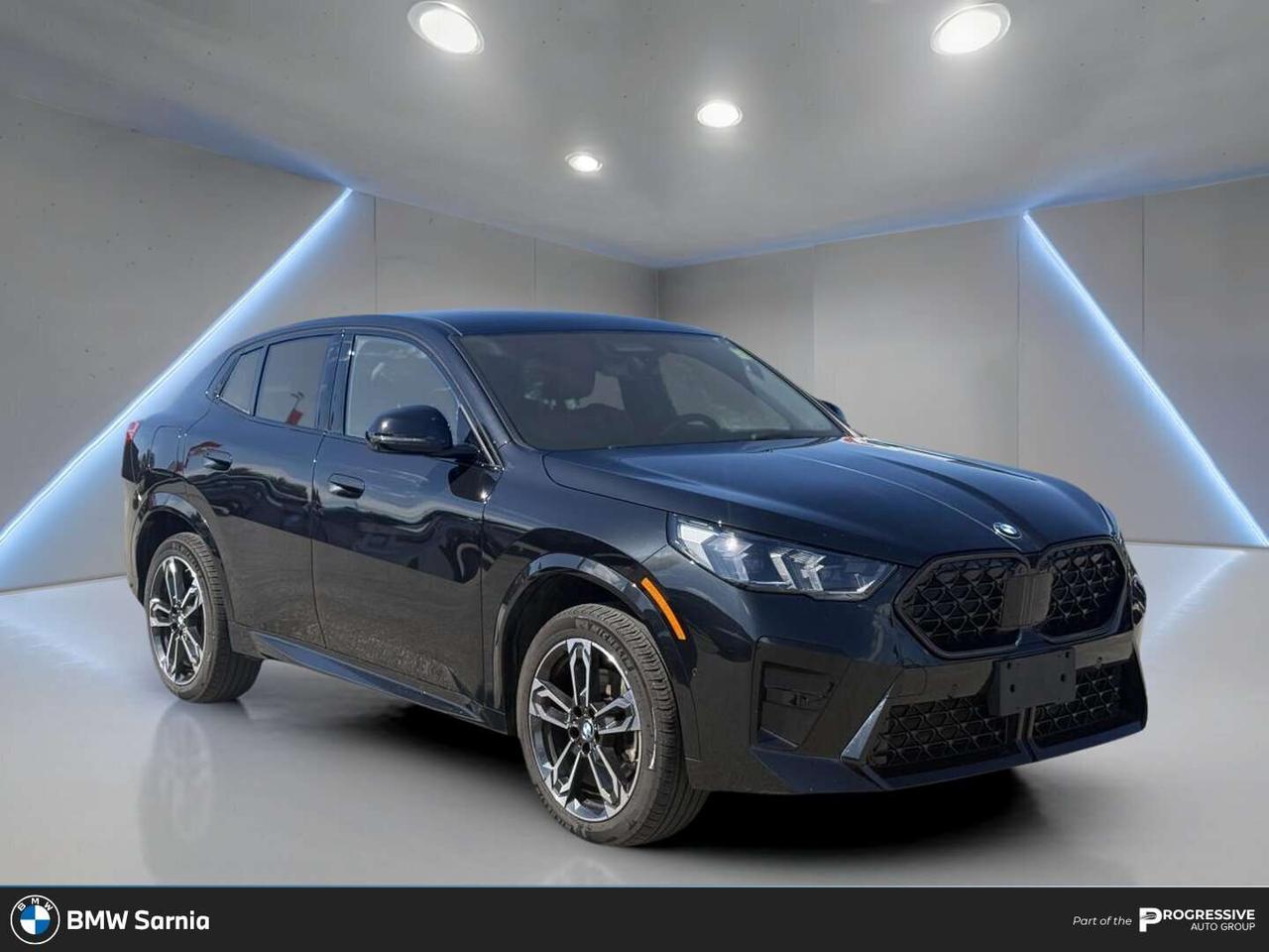 2026 BMW X2 XDRIVE28I   PREMIUM ENHANCED PACKAGE   M SPORT PACKAGE   ADVANCED DRIVERS ASSIST Photo3