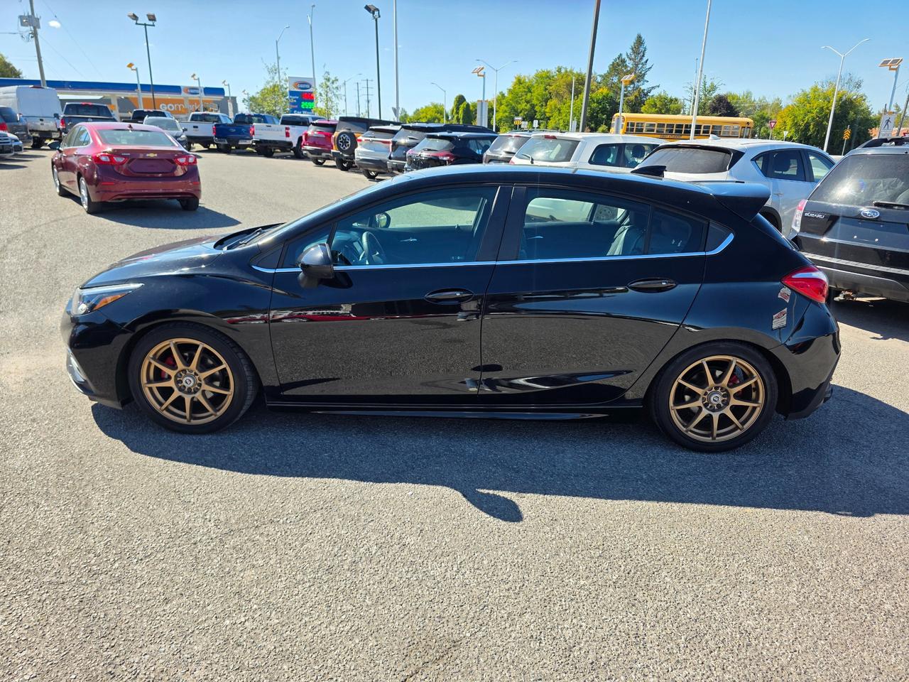2018 Chevrolet Cruze LT Auto 4dr Hatchback Photo3