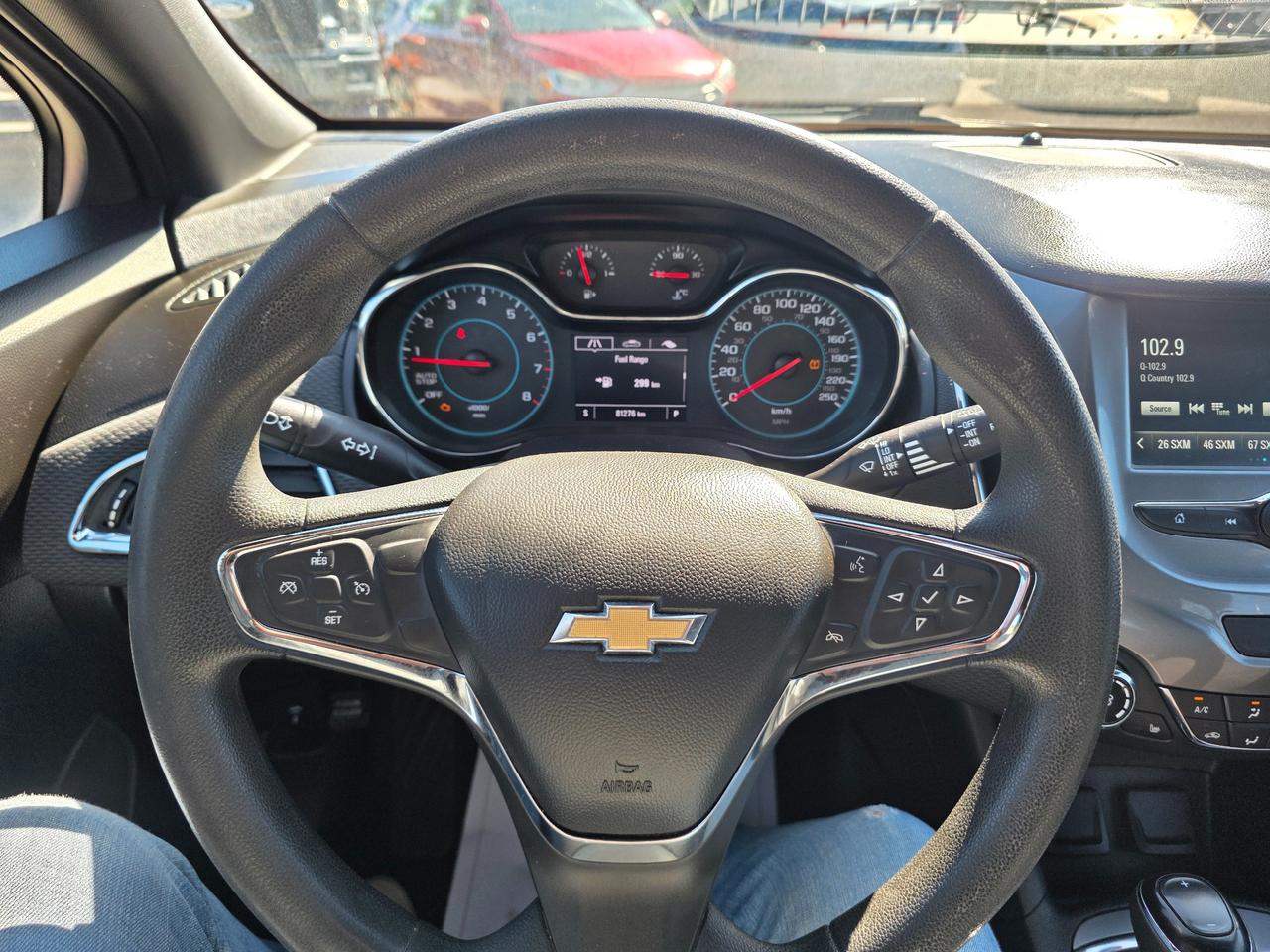 2018 Chevrolet Cruze LT Auto 4dr Hatchback Photo
