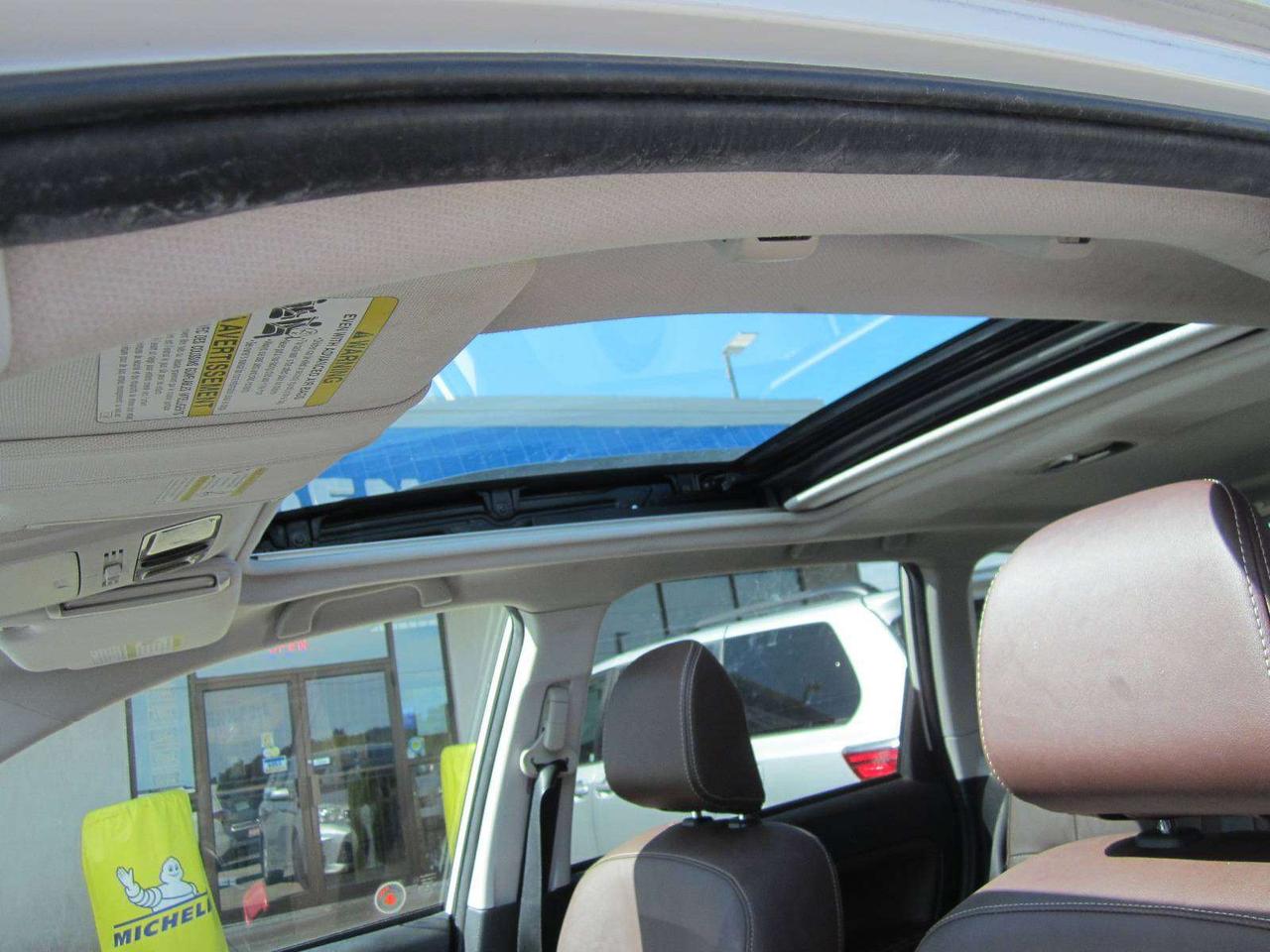 2017 Subaru Forester Limited NO ACCIDENTS! I PRICE ONLY! NO SAFETY FEES Photo