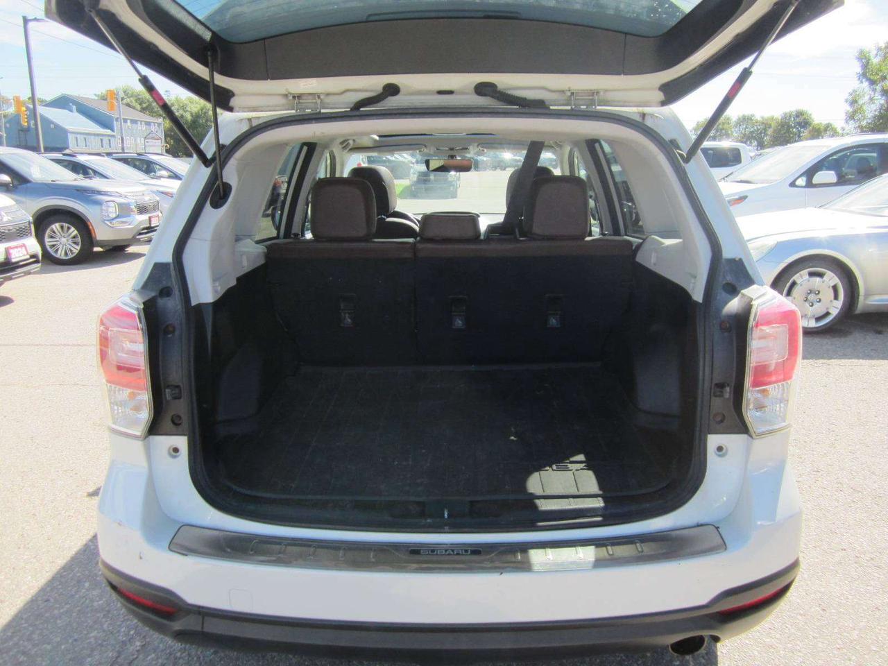 2017 Subaru Forester Limited NO ACCIDENTS! I PRICE ONLY! NO SAFETY FEES Photo