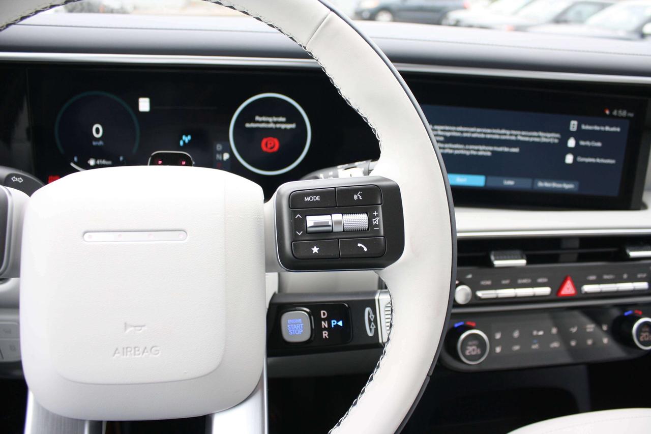 2026 Hyundai PALISADE Ultimate Calligraphy 7 Passenger Photo
