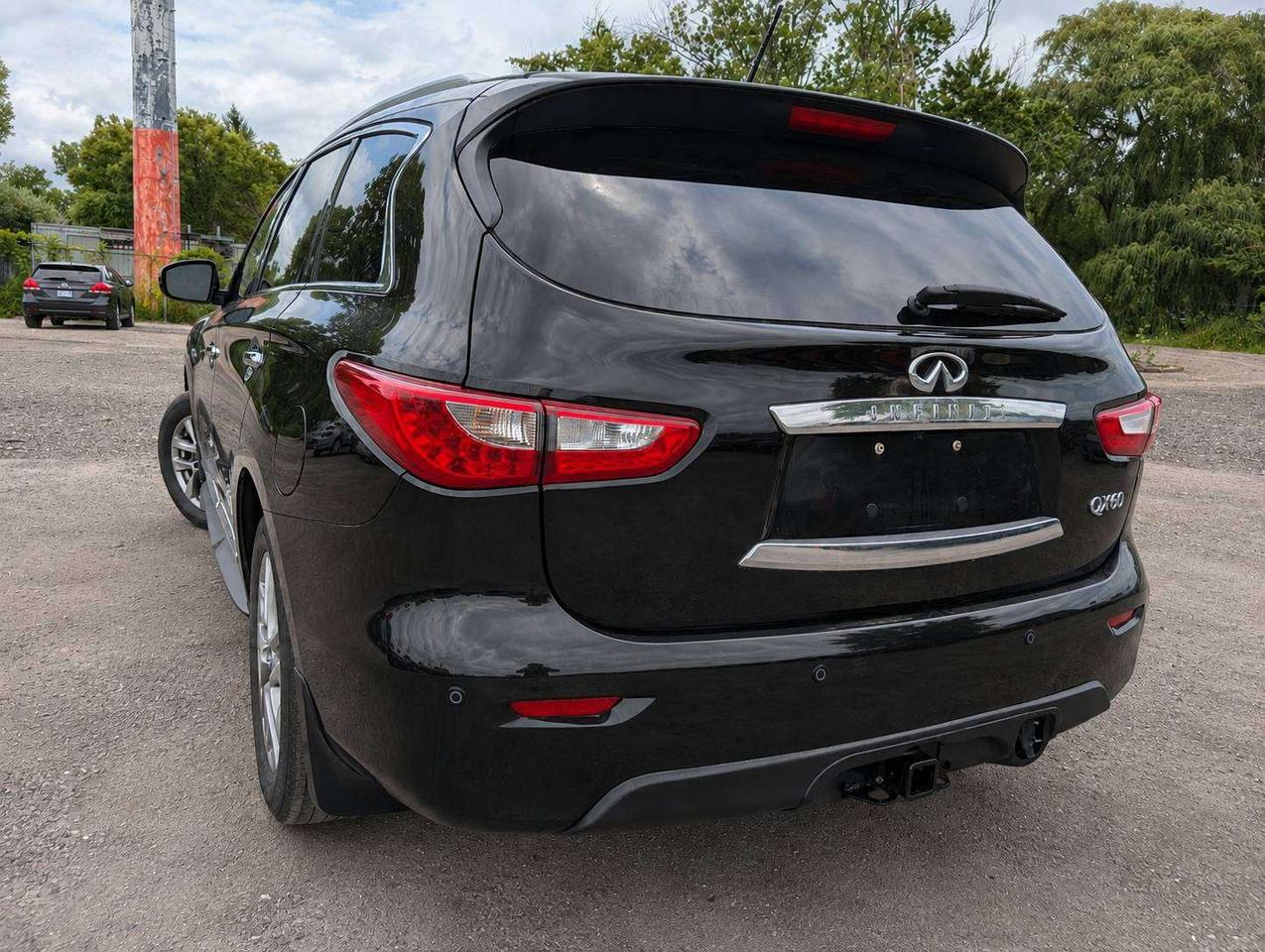 2015 Infiniti QX60 AWD (Certified, 1-Year Free Warranty) Photo