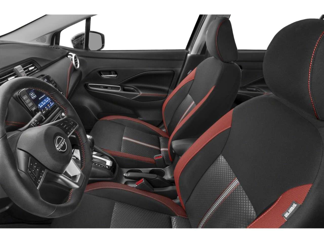 2024 Nissan Versa SR Photo