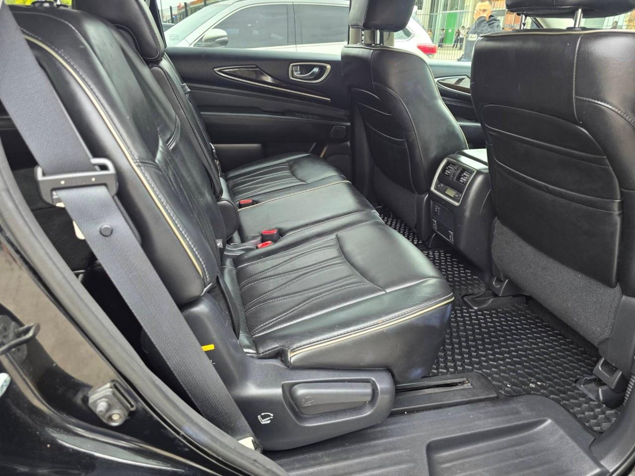2016 Infiniti QX60 AWD 4dr Photo