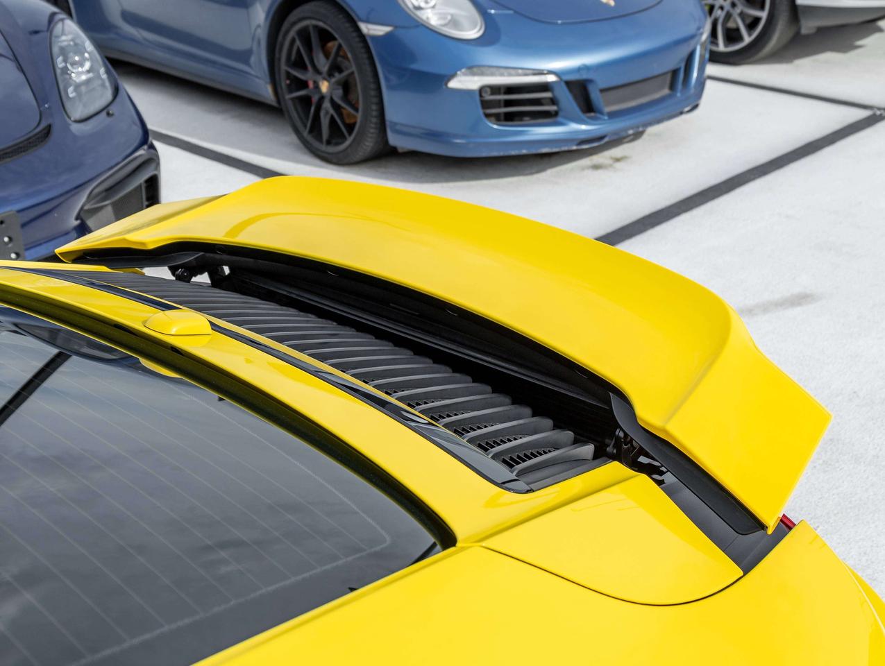 2019 Porsche 911 CERTIFED   Includes 2Yr Porsche Extended Warranty Photo