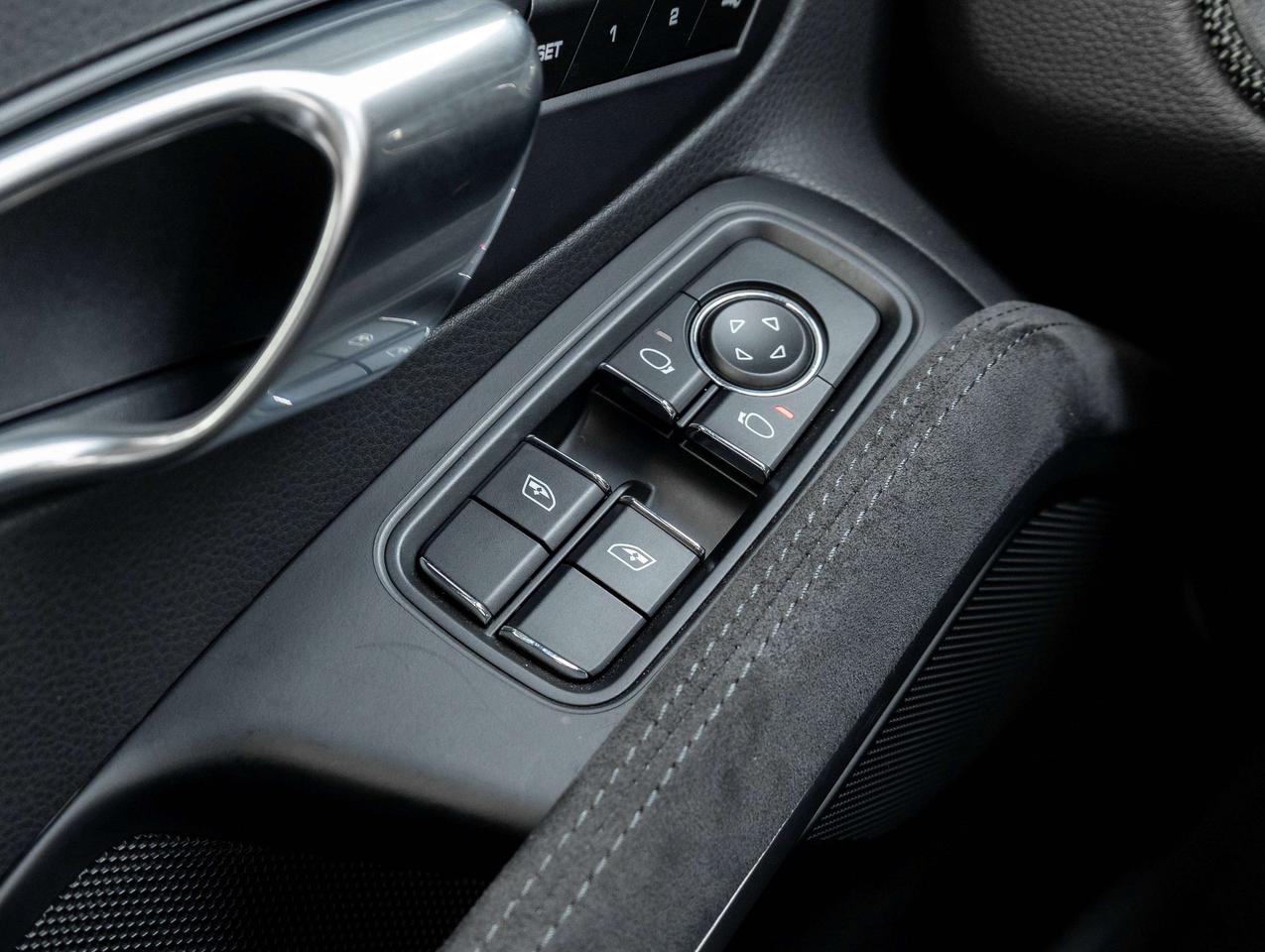2019 Porsche 911 CERTIFED   Includes 2Yr Porsche Extended Warranty Photo