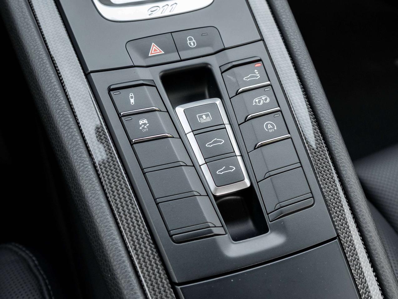 2019 Porsche 911 CERTIFED   Includes 2Yr Porsche Extended Warranty Photo