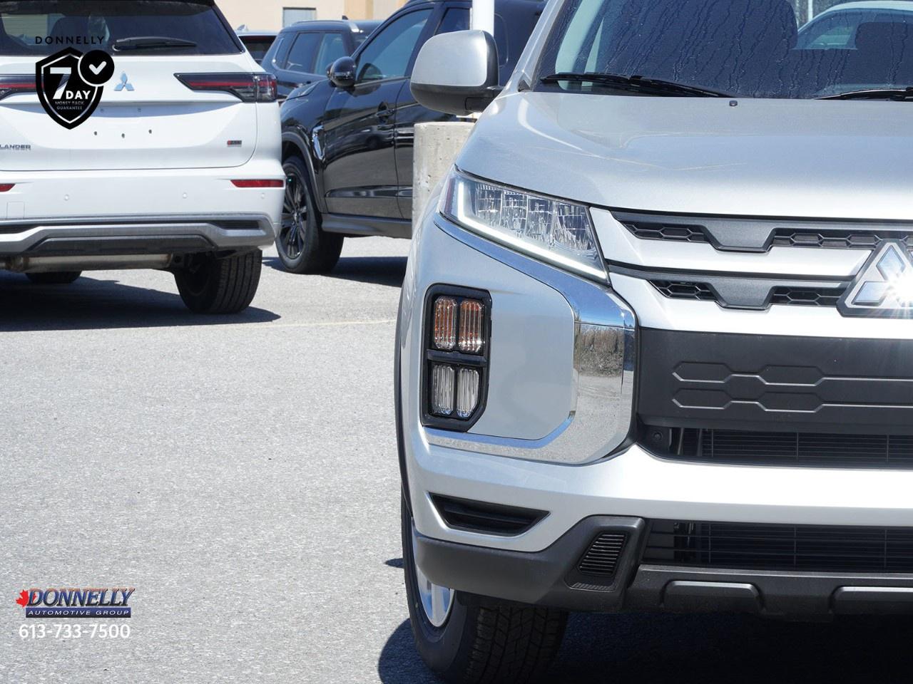 2027 Mitsubishi RVR ES AWC Photo4