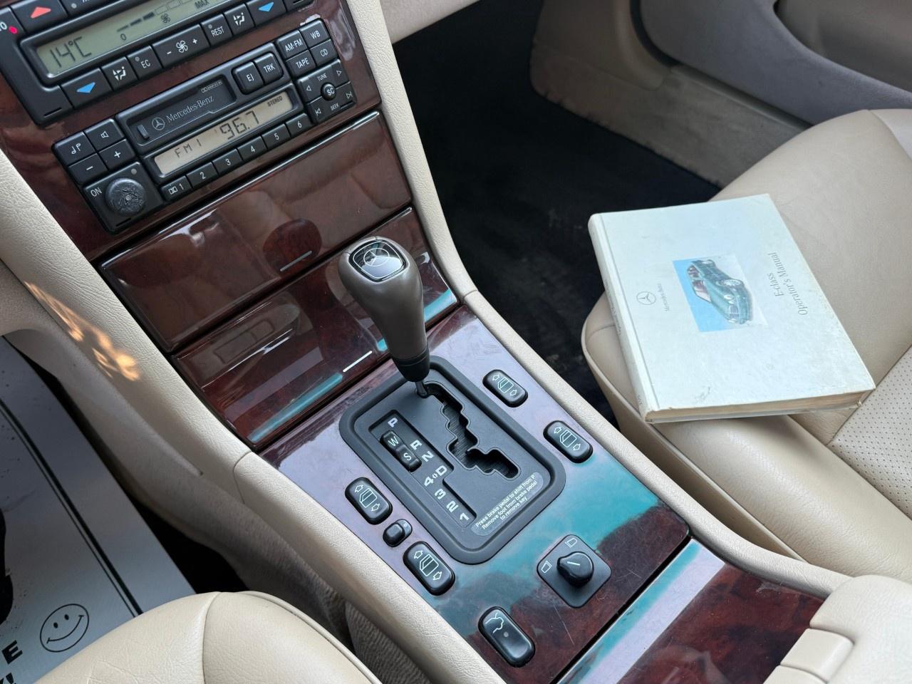 1997 Mercedes-Benz E-Class  Photo