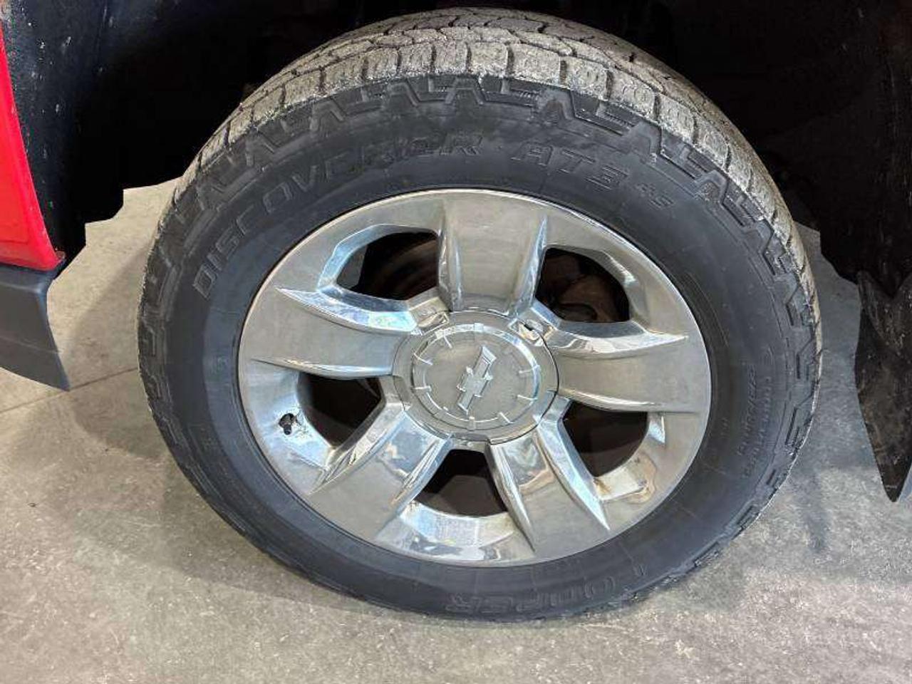 2018 Chevrolet Silverado 1500 4WD DOUBLE CAB Z71  / B/ CAMERA / CAR FAX CLN Photo