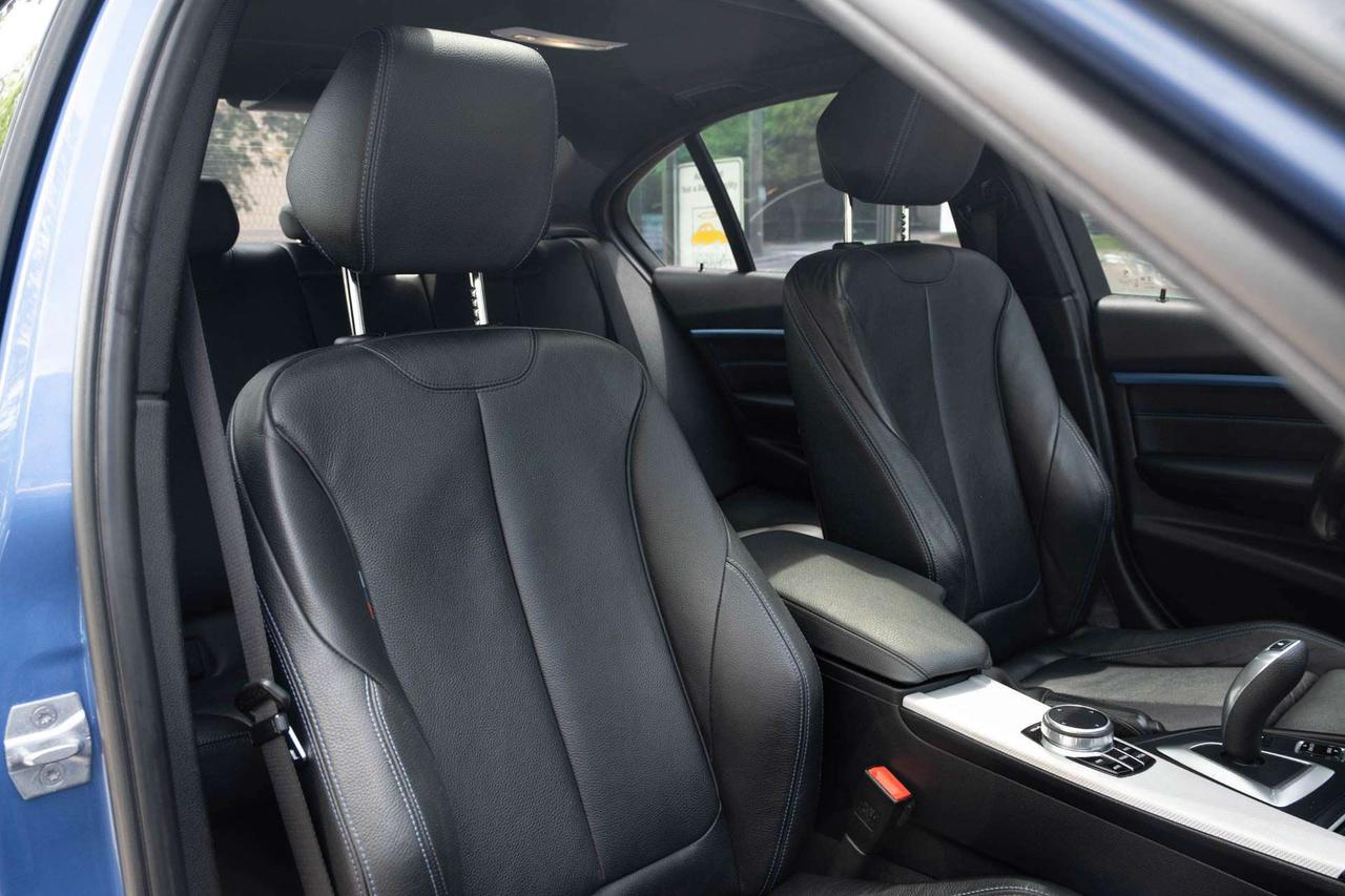 2018 BMW 3 Series 328D XDRIVE SEDAN Photo