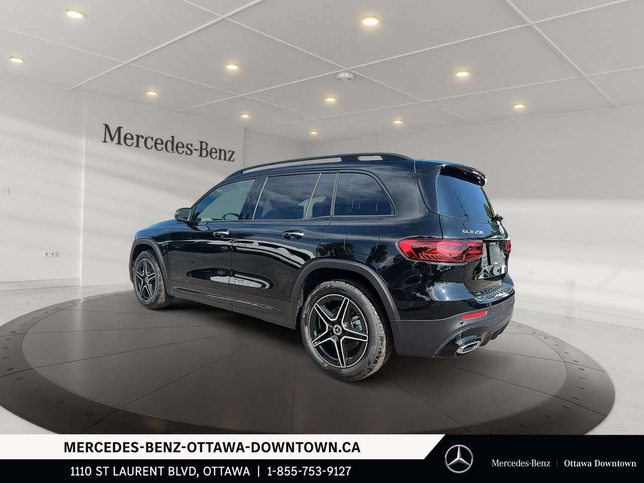 2026 Mercedes-Benz GLB 4MATIC SUV Photo