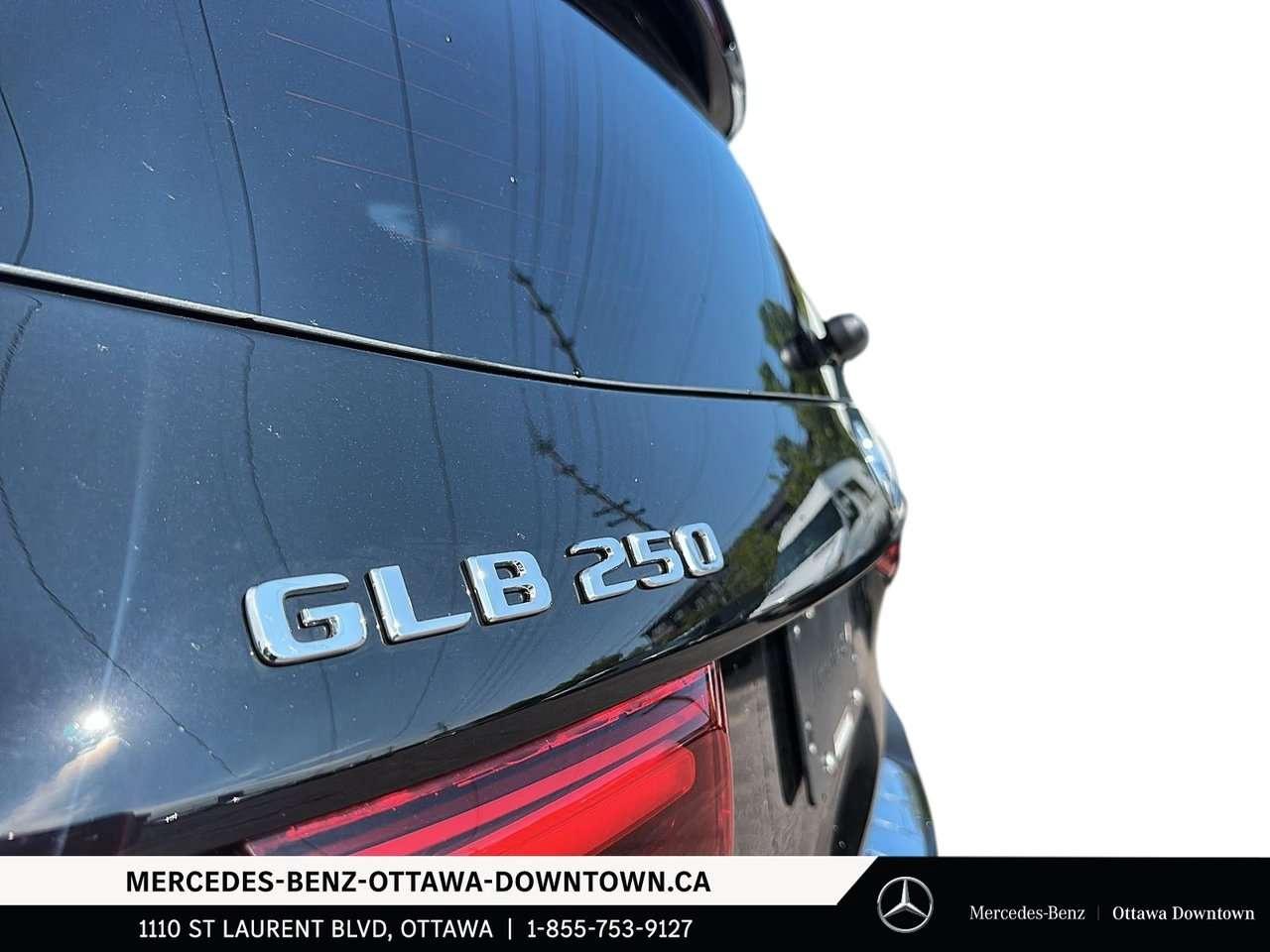 2026 Mercedes-Benz GLB 4MATIC SUV Photo