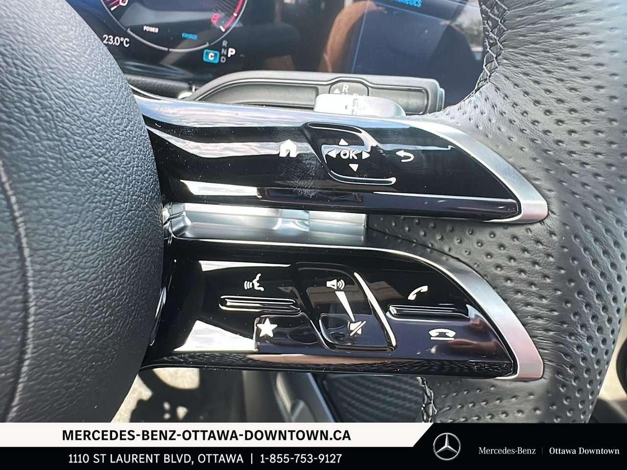 2026 Mercedes-Benz GLB 4MATIC SUV Photo
